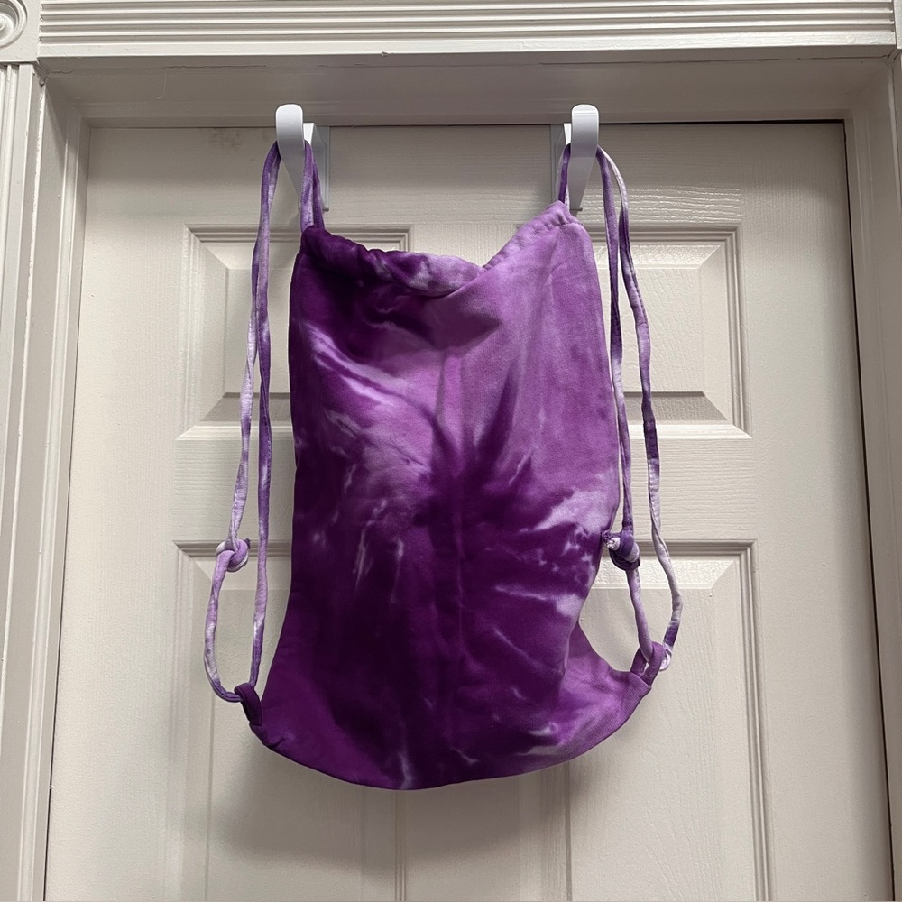 NEW! Tie Dye Sport Rope Tote Backpack Bag - Purple Spiral - 80/20 Fleece